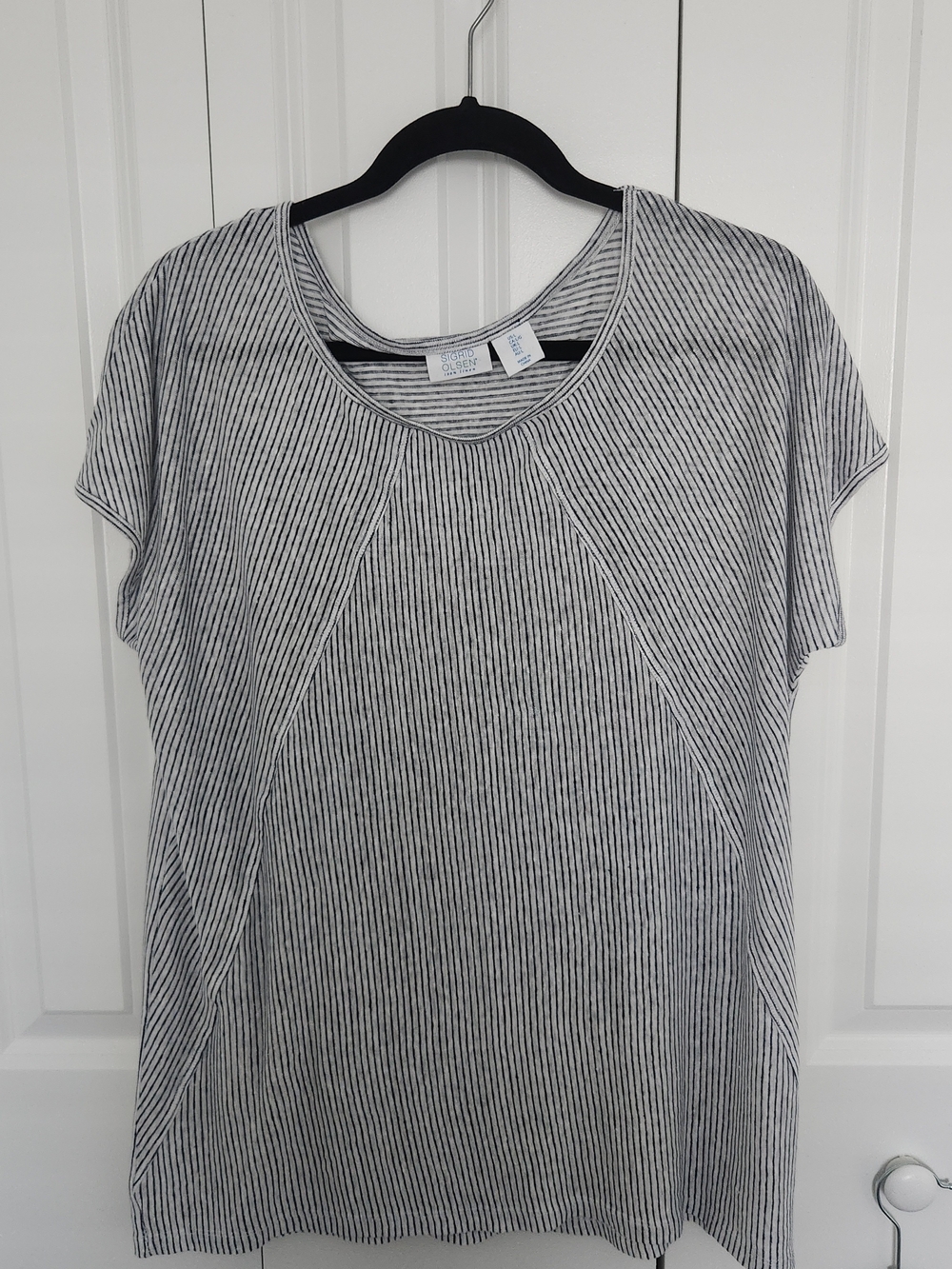 SIGRID OLSEN Black and White 100% Linen Striped Short Sleeve Tee
